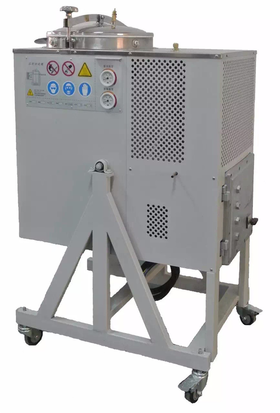 1539333533968452.jpg 防爆溶劑回收機(jī)HC-60-80.JPG